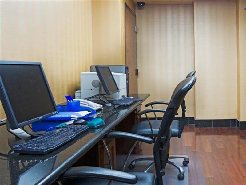 Holiday Inn Express Hotel & Suites Irving Dfw Airport North By Ihg Eksteriør bilde