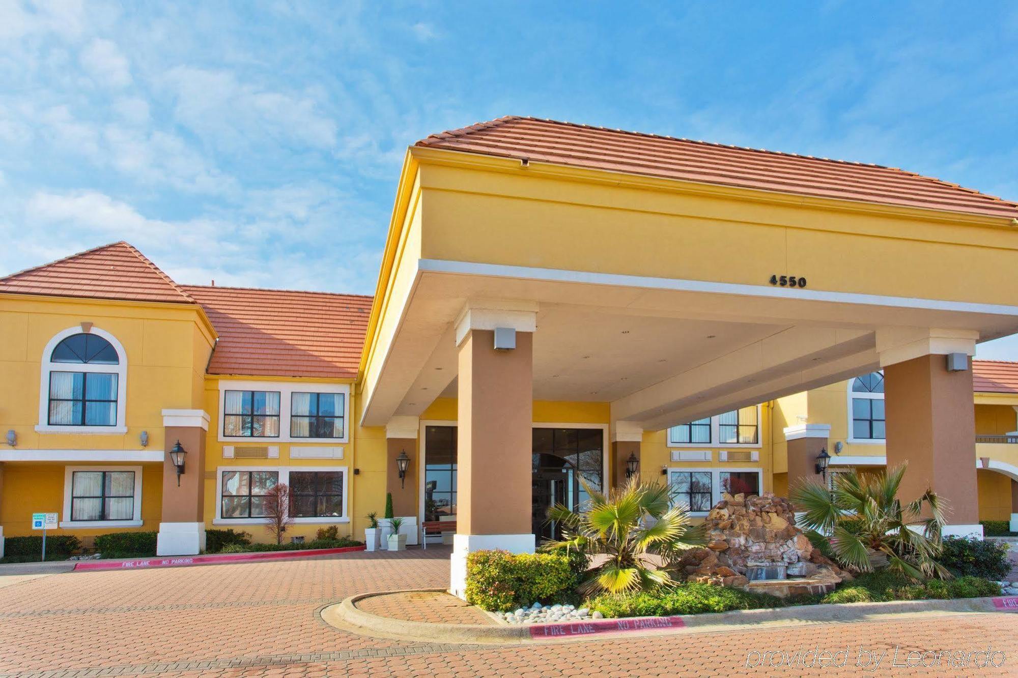 Holiday Inn Express Hotel & Suites Irving Dfw Airport North By Ihg Eksteriør bilde